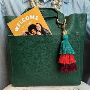 💚 🦄 PLG mini crossbody tote Bacalar green NEW